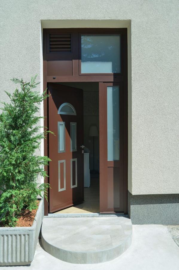 Md Studio Apartman Rijeka Exterior foto